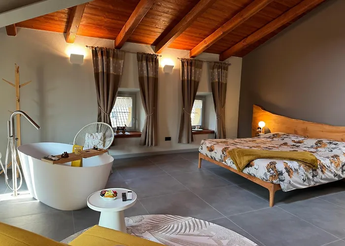 Maison d'hôtes Le Relais Du Bourg De Charme Wellnes Donnaz